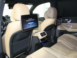 2025 Mercedes-Benz GLS 580 II (X167) Рестайлинг, чёрный, 20470000 рублей, вид 3