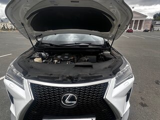 2019 Lexus RX 300 IV Рестайлинг, белый, 5500000 рублей, вид 2