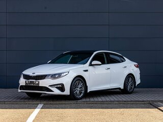 2018 Kia Optima IV Рестайлинг, белый, 2155000 рублей, вид 1