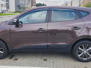 2013 Hyundai ix35 I Рестайлинг, коричневый, 1100000 рублей, вид 3