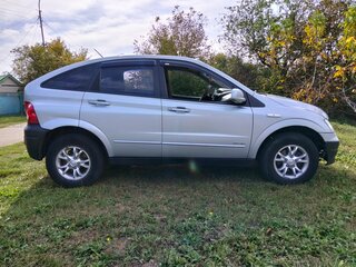 2007 SsangYong Actyon 4-speed I, серебристый, 525000 рублей, вид 2