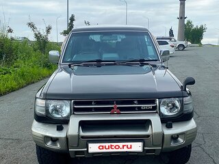 1999 Mitsubishi Pajero II Рестайлинг, зелёный, 1100000 рублей, вид 4