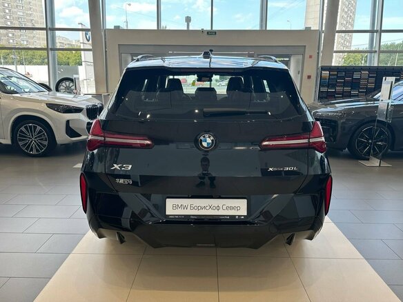 2025 BMW X3 Long 30L xDrive IV (G45/G48), чёрный, 7600000 рублей - вид 4