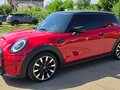 2022 Mini Hatch Cooper S III (F55/F56) Рестайлинг 2, красный, 3300000 рублей - вид 5