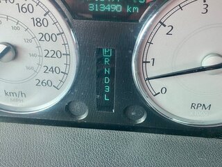 2005 Chrysler 300C I, чёрный, 700000 рублей, вид 4