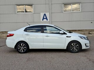 2014 Kia Rio III, белый, 795000 рублей, вид 5