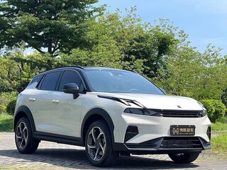 2025 Lynk & Co 06 I Рестайлинг, бежевый, 2850226 рублей, вид 3