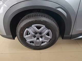 2026 BYD Yuan Up 32 kWh, серый, 1630000 рублей, вид 4