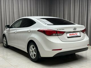 2014 Hyundai Elantra V (MD) Рестайлинг, белый, 999000 рублей, вид 4