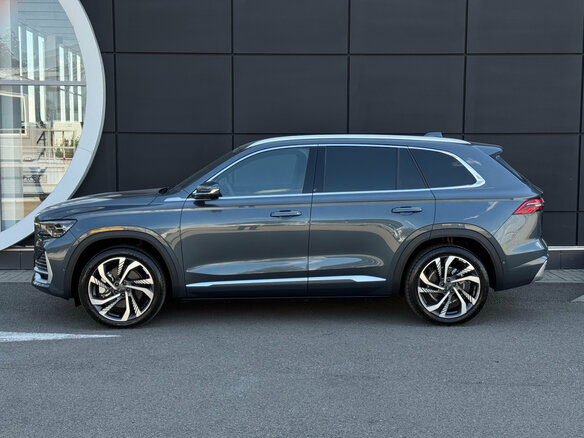 2024 Geely Monjaro (Xingyue L) I, серый, 4041000 рублей - вид 7