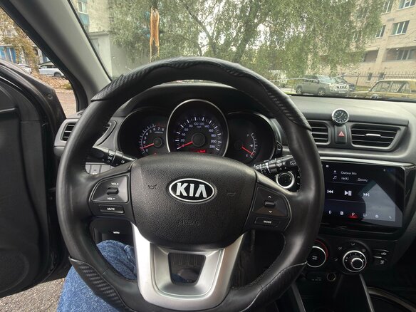 2014 Kia Rio III, чёрный - вид 9