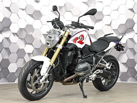2016 BMW R 1200 R, белый, 999000 рублей, вид 2