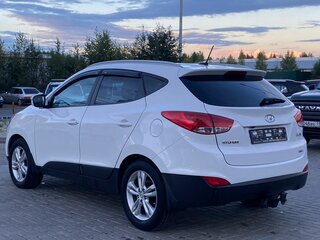 2013 Hyundai ix35 I, белый, 1350000 рублей, вид 5
