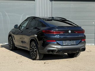 2026 BMW X6 40i III (G06) Рестайлинг, чёрный, 14950000 рублей, вид 5