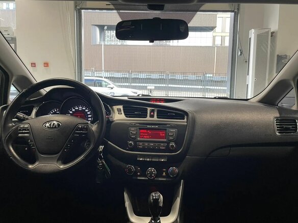 2014 Kia Ceed II, серый, 570000 рублей - вид 10