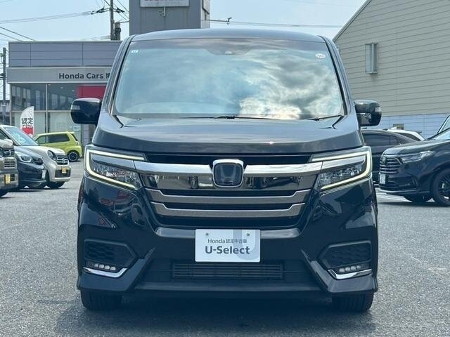 Открыть фотографии: Honda Stepwgn V Рестайлинг