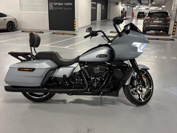 2024 Harley-Davidson Road Glide, серый, 3100000 рублей