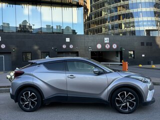 2018 Toyota C-HR I, серый, 1900000 рублей, вид 5