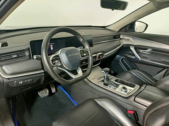 2023 Jetour X70+ I Рестайлинг, чёрный - вид 11