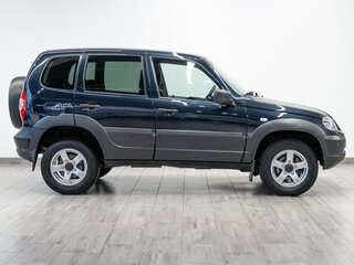 2019 Chevrolet Niva I Рестайлинг, чёрный, 959000 рублей, вид 5