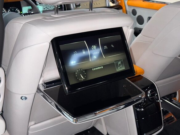 2023 Rolls-Royce Phantom Extended VIII Рестайлинг (Series II), чёрный, 47800000 рублей - вид 26