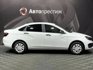 2026 Lada (ВАЗ) Vesta I Рестайлинг (NG), белый, 1581000 рублей, вид 4