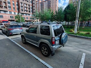 2003 Mitsubishi Pajero Mini II, серебристый, 340000 рублей, вид 2