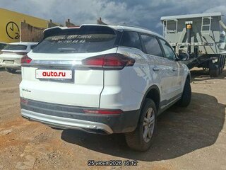 2023 Geely Atlas Pro, белый, 1265000 рублей, вид 3