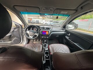 2015 Kia Rio III Рестайлинг, белый, 510000 рублей, вид 5