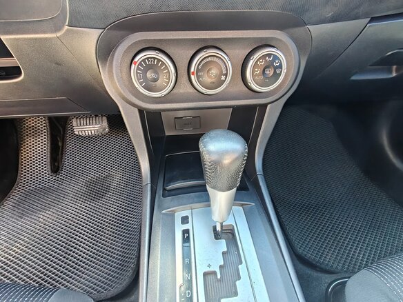 2008 Mitsubishi Lancer X, серебристый - вид 32