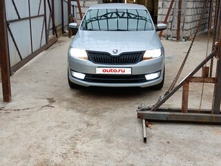 2015 Skoda Rapid I, серебристый, 800000 рублей, вид 4