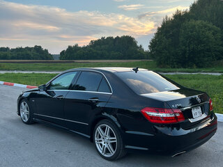 2011 Mercedes-Benz E-Класс 250 7G-Tronic IV (W212, S212, C207), чёрный, 1900000 рублей, вид 4