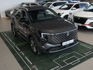 2026 Changan UNI-S I Рестайлинг, чёрный, 3149900 рублей, вид 4