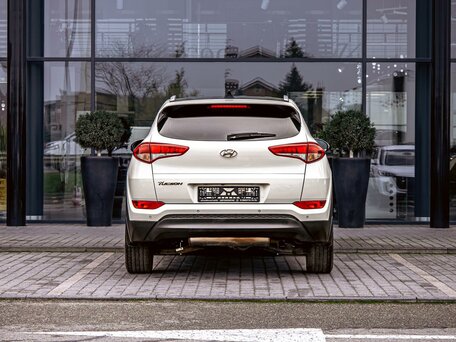2018 Hyundai Tucson III, белый, 1795000 рублей, вид 5