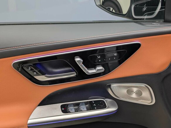 2026 Mercedes-Benz GLC 300 II (X254), серый - вид 7