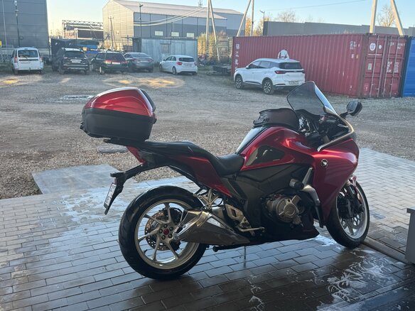 2010 Honda VFR 1200, пурпурный, 700000 рублей - вид 9