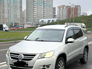 2010 Volkswagen Tiguan I, серебристый, 975000 рублей, вид 1