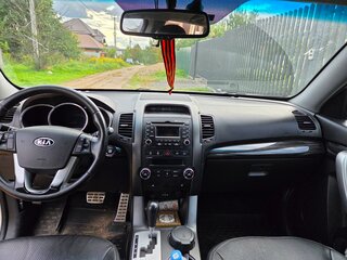 2010 Kia Sorento II, бежевый, 1250000 рублей, вид 5