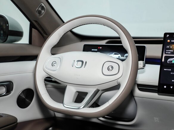 2026 Changan Qiyuan A06 28.39 kWh, белый, 2590000 рублей - вид 16