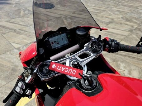 2021 Ducati Panigale V2, красный, 1790000 рублей, вид 2