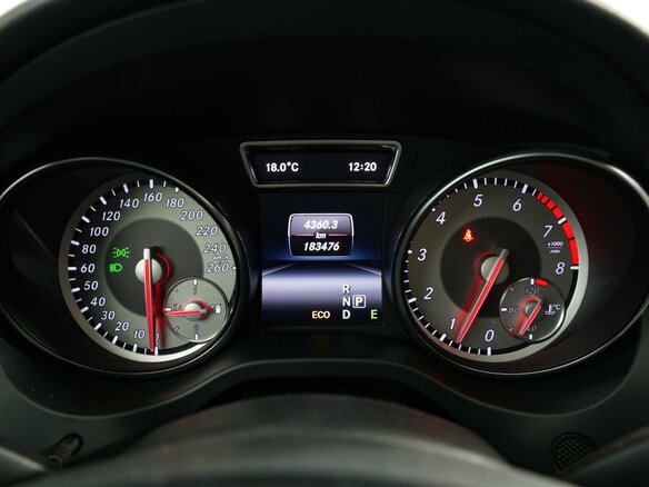 2013 Mercedes-Benz CLA 200 I (C117, X117), серебристый, 1374000 рублей - вид 14