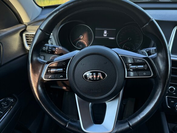 2019 Kia Optima IV Рестайлинг, чёрный, 1795000 рублей - вид 17