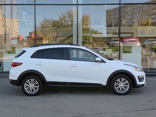2020 Kia Rio X-Line IV, белый, 1662000 рублей, вид 4