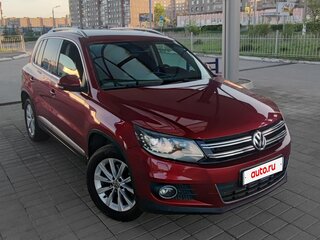 2011 Volkswagen Tiguan I Рестайлинг, красный, 1200000 рублей, вид 4