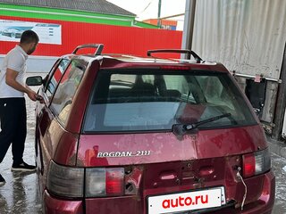 2013 Lada (ВАЗ) 2111 Богдан, красный, 73000 рублей, вид 5