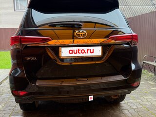 2017 Toyota Fortuner II, чёрный, 3490000 рублей, вид 2