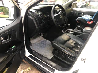 2005 SsangYong Actyon 4-speed I, белый, 289000 рублей, вид 3