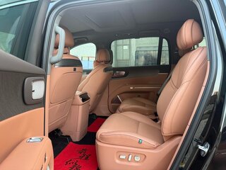 2026 Leapmotor D19 80 kWh, чёрный, 7200000 рублей, вид 4