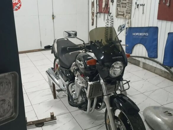 2000 Honda X4, чёрный, 800000 рублей - вид 11