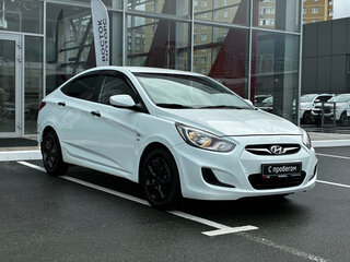 2014 Hyundai Solaris I, белый, 810000 рублей, вид 3